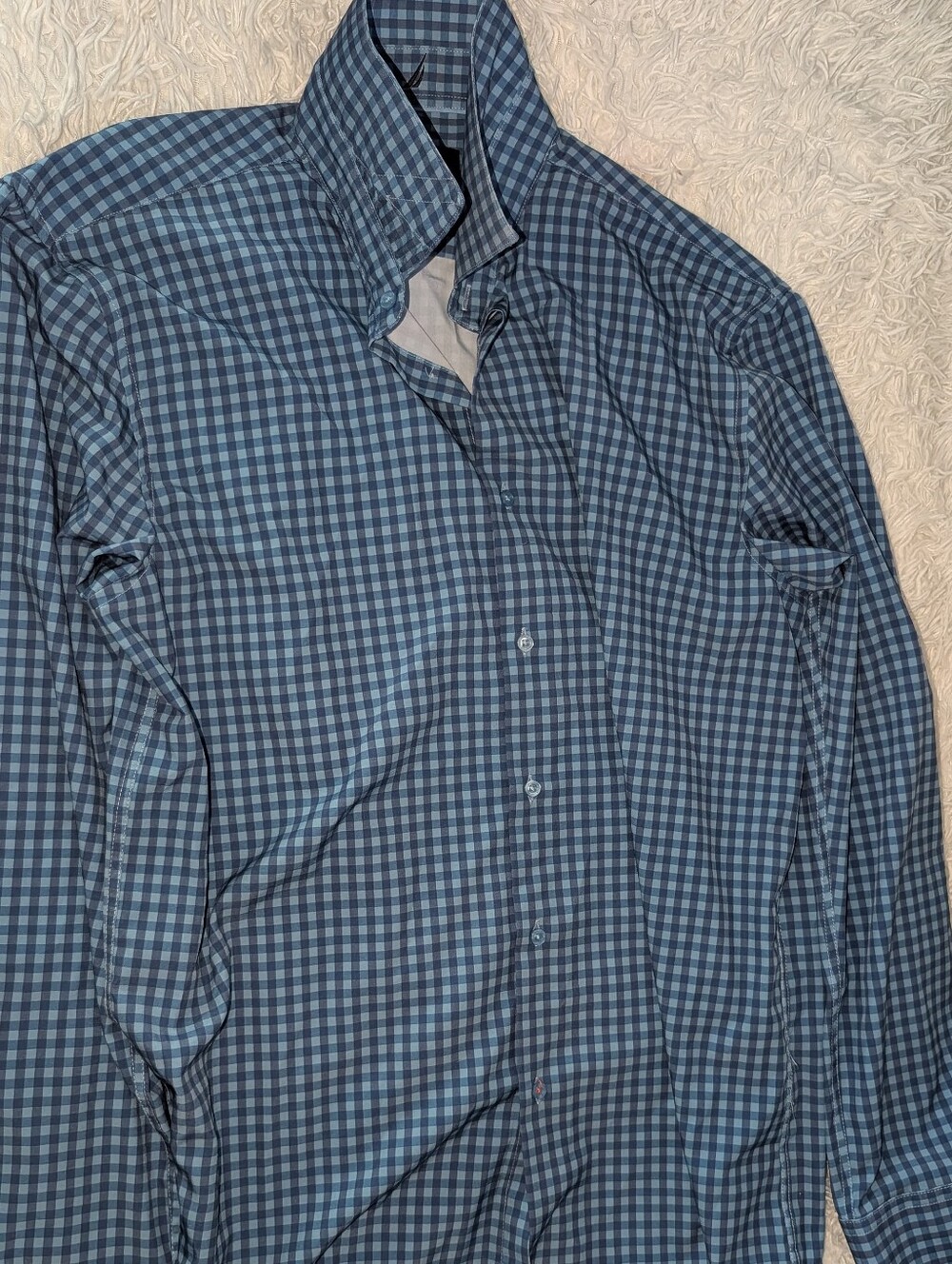 Men’s Nautica Blue Plaid Button-Up Shirt Size L Soft Material Never Worn